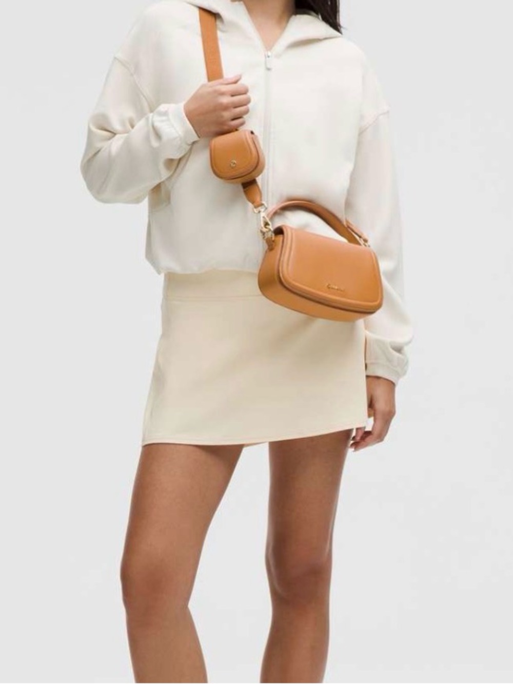Lululemon Cactus ‘leather Mini Bag Chestnut Brown Crossbody NWT - Picture 3 of 9